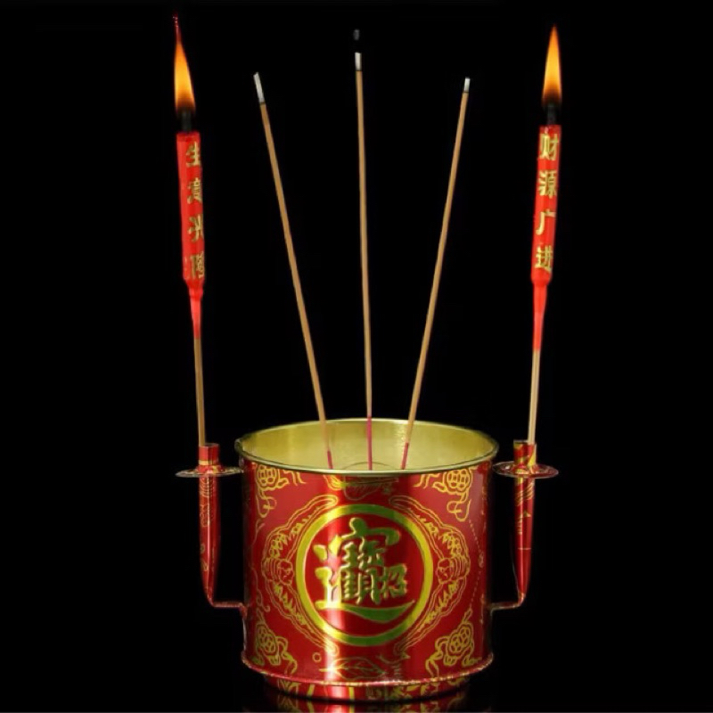 กระถางธูปไหว้ทีกงฟ้าดินพร้อมที่ปักเทียนไหว้นอกสถานที่ตรุษจีนปีใหม่ - รูปที่ 4