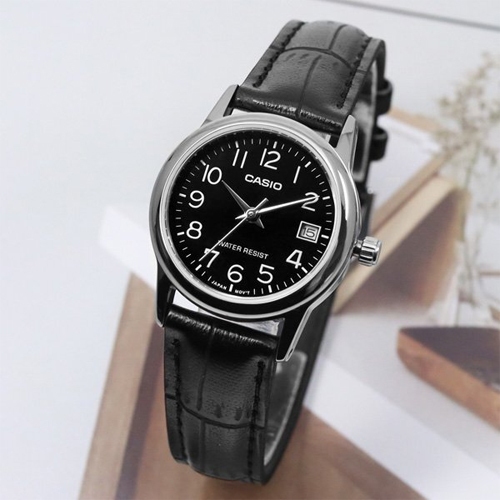 Casio Standard นาฬิกาข้อมือผู้หญิง สายหนัง สีดำ รุ่น LTP-V002L-1BUDF,LTP-V002L-1B,LTP-V002L