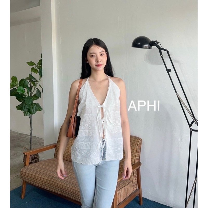 AP 013 เสื้อสายเดี่ยวคล้องคอ ผ้าฉลุทั้งตัว น่ารักมาก