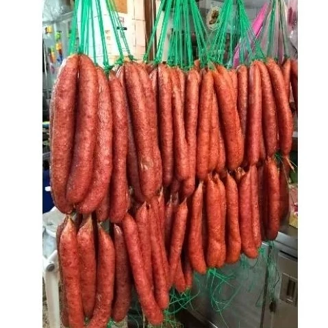กุนเชียงหมู เกรดพิเศษ มันน้อย โชคดี ไม่ใส่สารกันบูด(ร้านหมูหยองโชคดี วงเวียน22) 500 กรัม