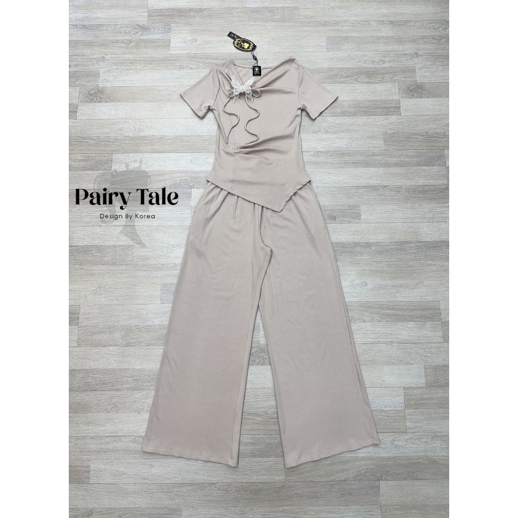 "เช็คสินค้าก่อนสั่งซื้อ สั่งแล้วห้ามยกเลิกน๊าค๊า" Pairy Tale Set เสื้อมีแขนคอเย็บจีบแต่งเข็มกลัดผีเสื้อ แมตกางเกงขายาว