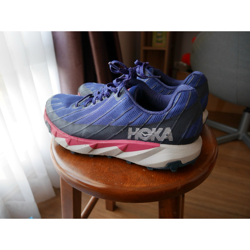 รองเท้าวิ่งเทรล HOKA-TORRENT 2 Women (สี Sodalite blue / Verry berry) มือสองของแท้