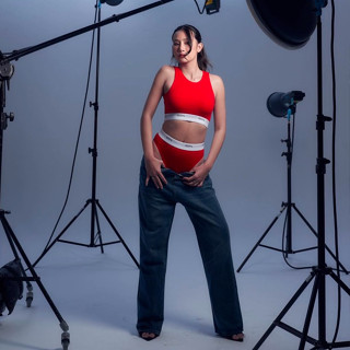 Atipashop - VESTY CROP เสื้อกล้าม แขนกุด ทรงสปอร์ตบรา มีหลาย…