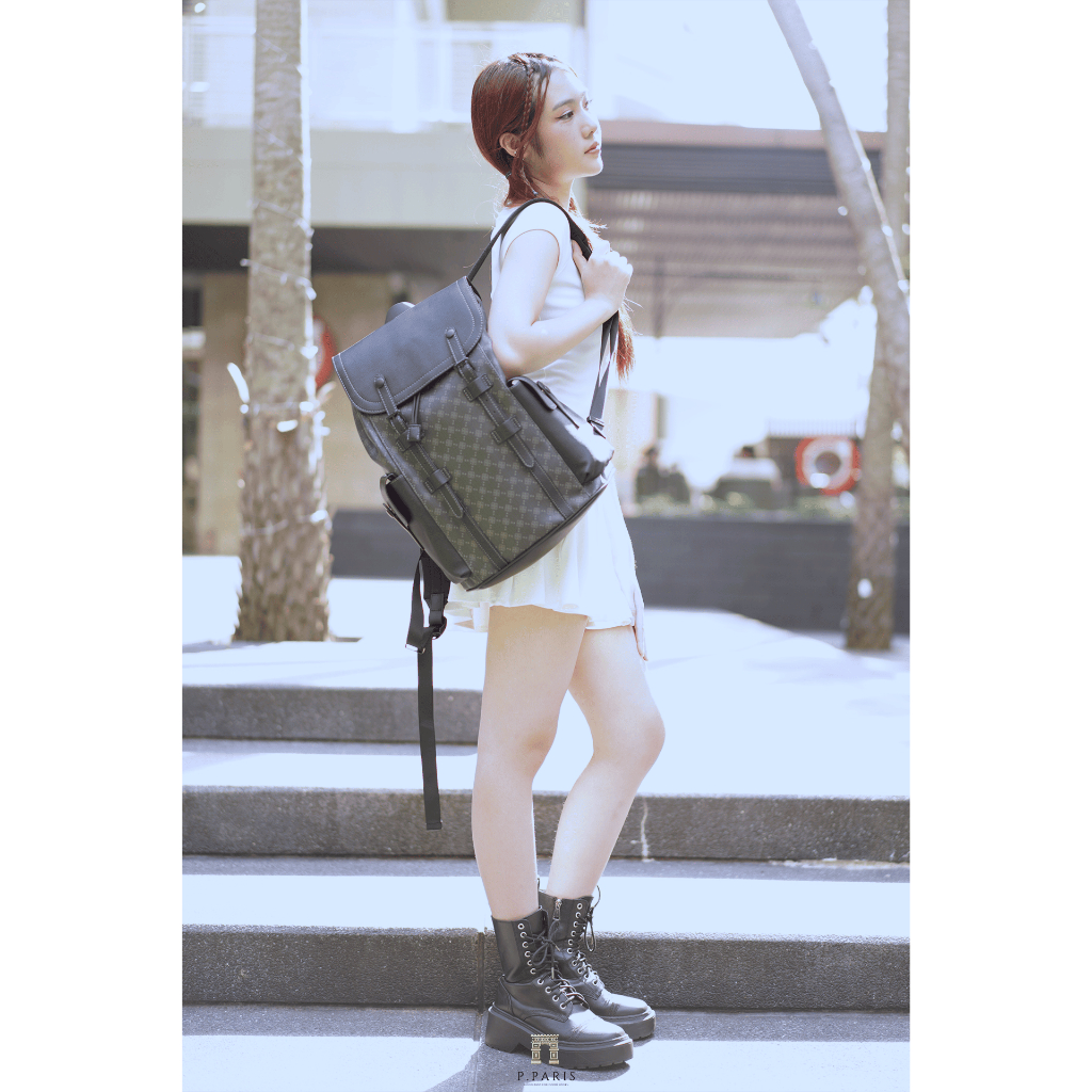 กระเป๋าเป้รุ่น Mona Signature