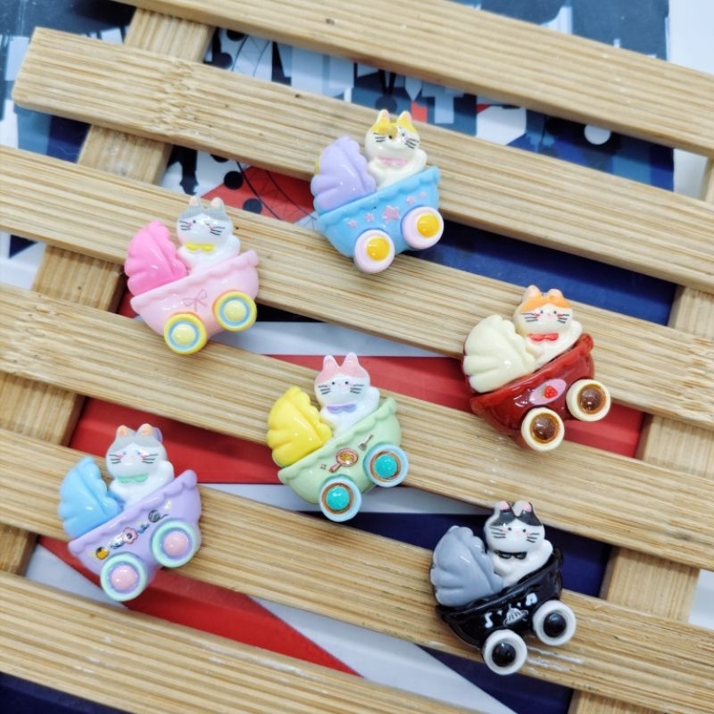 เรซิ่นdiy/จิบบิท รถเข็นน้องแมว จำนวน 6 ชิ้น(สามารถเลือกเป็นเรซิ่นหรือจิบบิทได้)