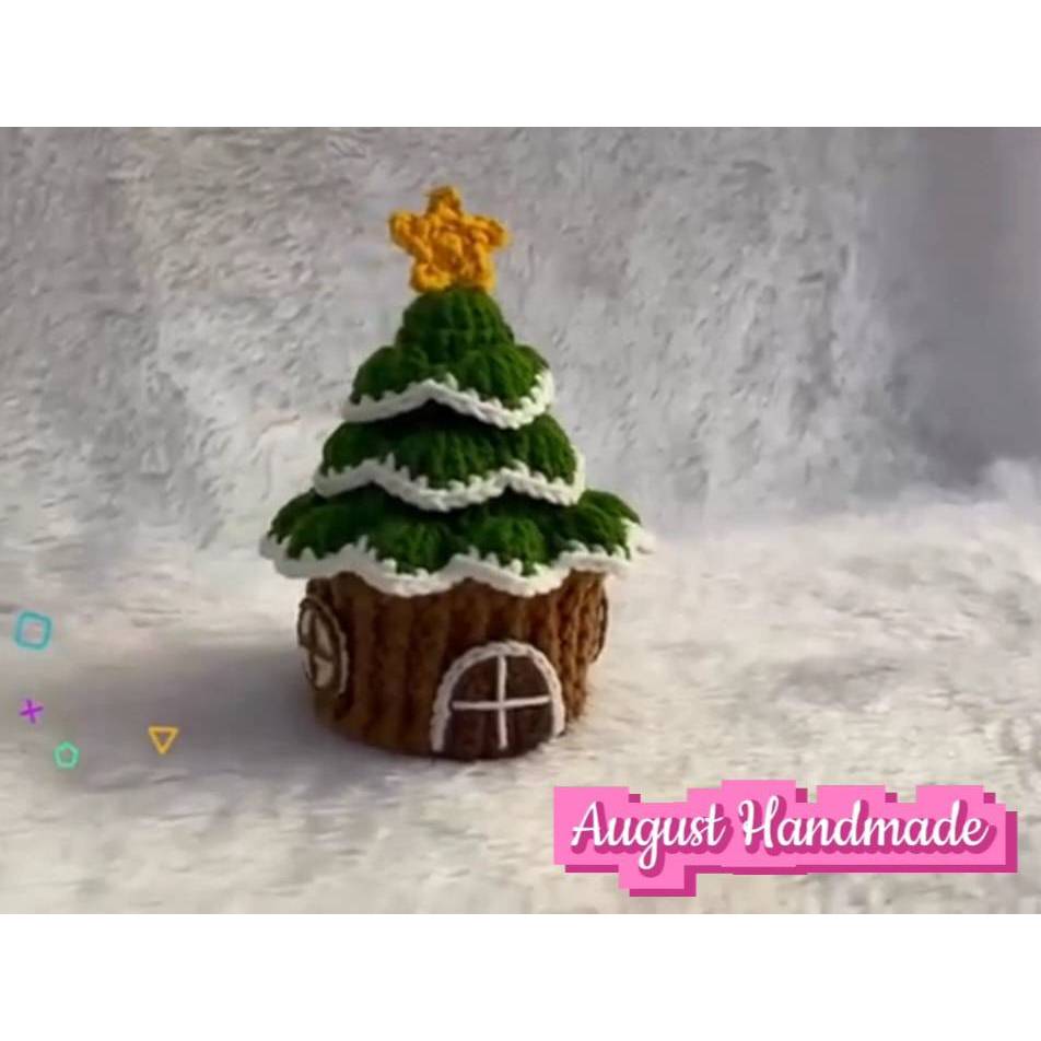 กล่อง Christmas Tree House Crochet