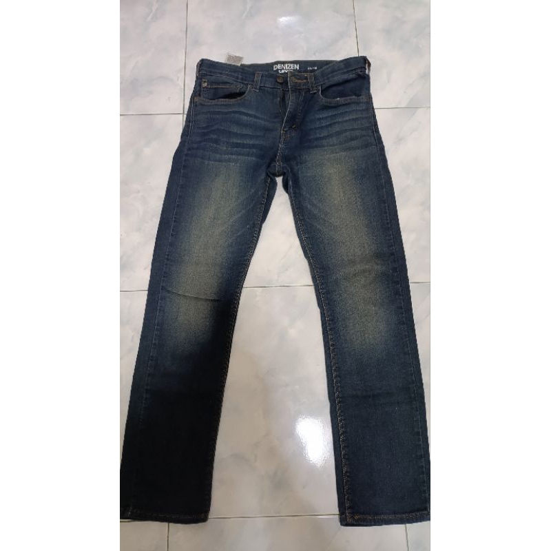 ลีวายรุ่น DENIZEN  สภาพใหม่มากสีสด