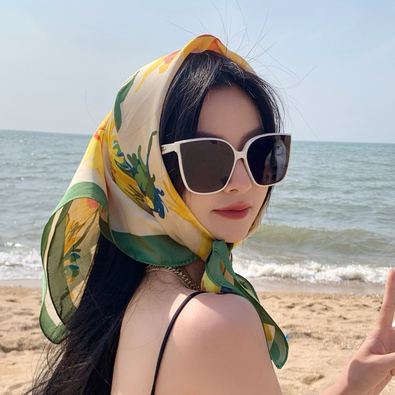 [พร้อมส่ง]🇹🇭ผ้าพันคอซาติน ลื่นๆเงาๆ โพศรีษะใส่ออกเดท พร็อคถ่ายรูป