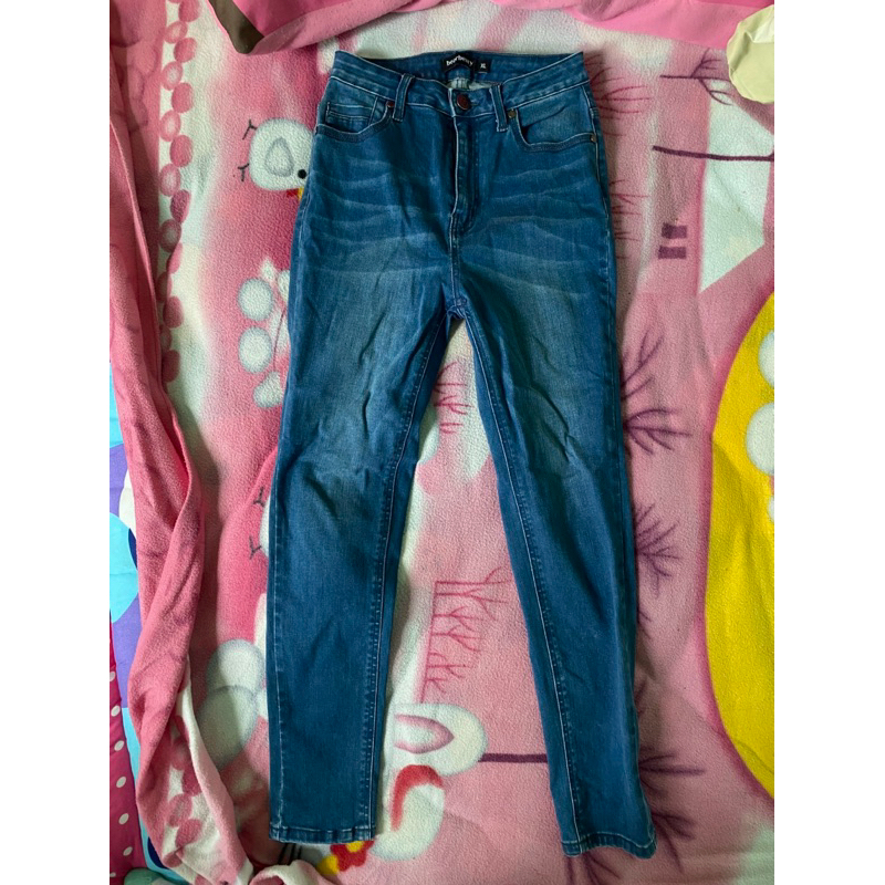 ส่งต่อ📌 กางเกงยีนส์ยืด Bearbeary ขาเดฟ ไหม่