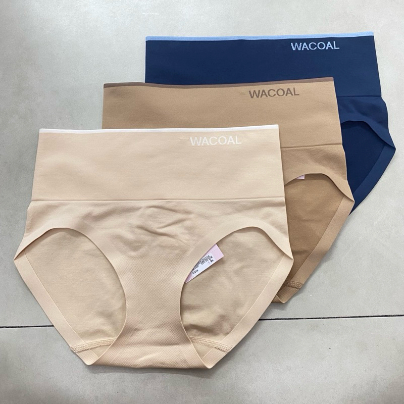 Wacoal Support H-Fit Short Panty วาโก้ กางเกงในไร้ตะเข็บ รูปแบบเต็มตัว รุ่น WU4998
