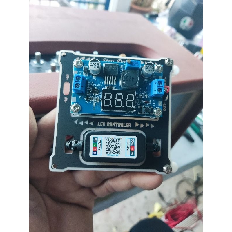 ฐานรอง step downLM2596 + LED controler  สำหรับตกแต่งภายในตู้แบบสวยงาม