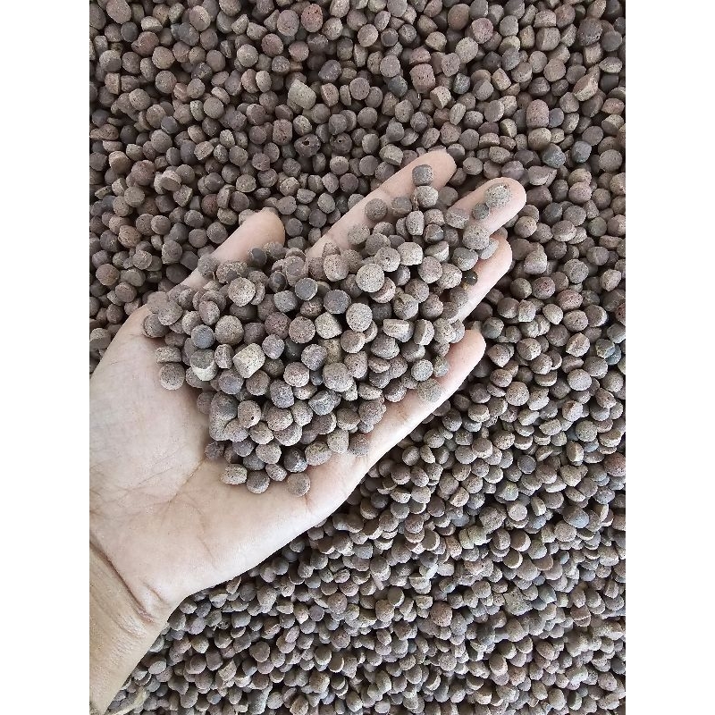 อาหารปลาคราฟ ปลาสวยงาม P40% 1 kg