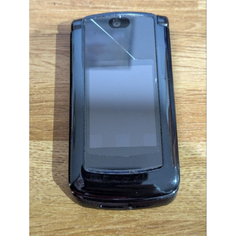 Motorola RAZR V8 ตำนานหรูหราในอดีต