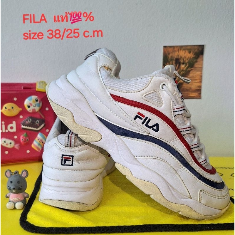 รองเท้าผ้าใบมือสองFILA แท้💯%size 38/25c.mทรงอ้วน,น่ารักสีสวยๆสภาพสวย พื้นเต็ม (มีปะส้นเล็กน้อย)