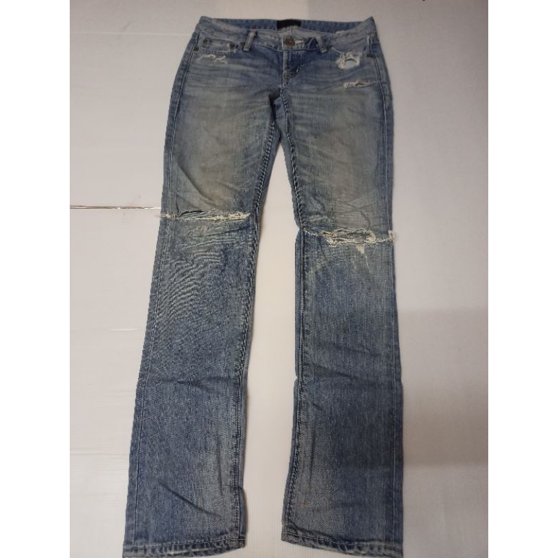 gg684 ยีนส์หญิง เอวต่ำไม่ยืด ขาปกติ มือสอง รายละเอียดใต้รูป