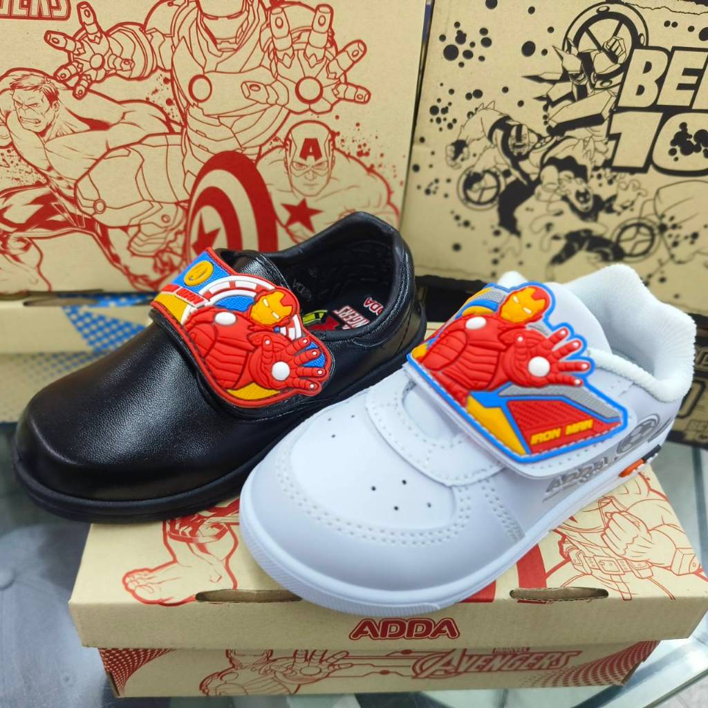 รองเท้านักเรียน ADDA รองเท้าอนุบาลชาย รุ่น 41A19 หนังดำ รุ่น 41N19 พละสีขาว ลายอเวนเจอร์ (มีไฟ) สีดำ/สีขาว
