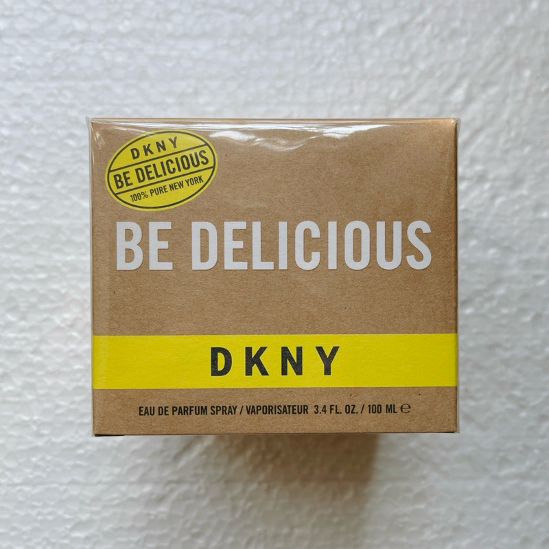 แพ็คเกจใหม่ซีลแบบใหม่นะคะและเช่นเดิมเช็คปีผลิตออกมาเป็นปีเก่าค่ะDKNY Be Delicious Green perfume 100ml.