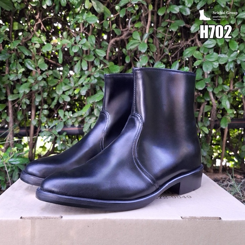 ฮาฟศรีชัย รุ่น H702 หนังขัดมัน ทรงเครื่องแบบ พร้อมติดเหล็กชิดเท้า by Srichaigroup