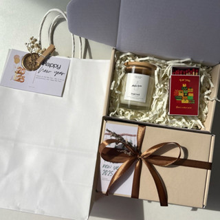 G50 Gift Box เทียนหอม 60 ml พร้อมฝาไม้ กล่องสีนวล พร้อมถุงกร…