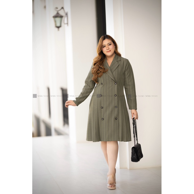 DS70 เดรสสูทเขียวลายเส้น ไซซ์ใหญ่ คนอ้วน plussize ผ้าสูท