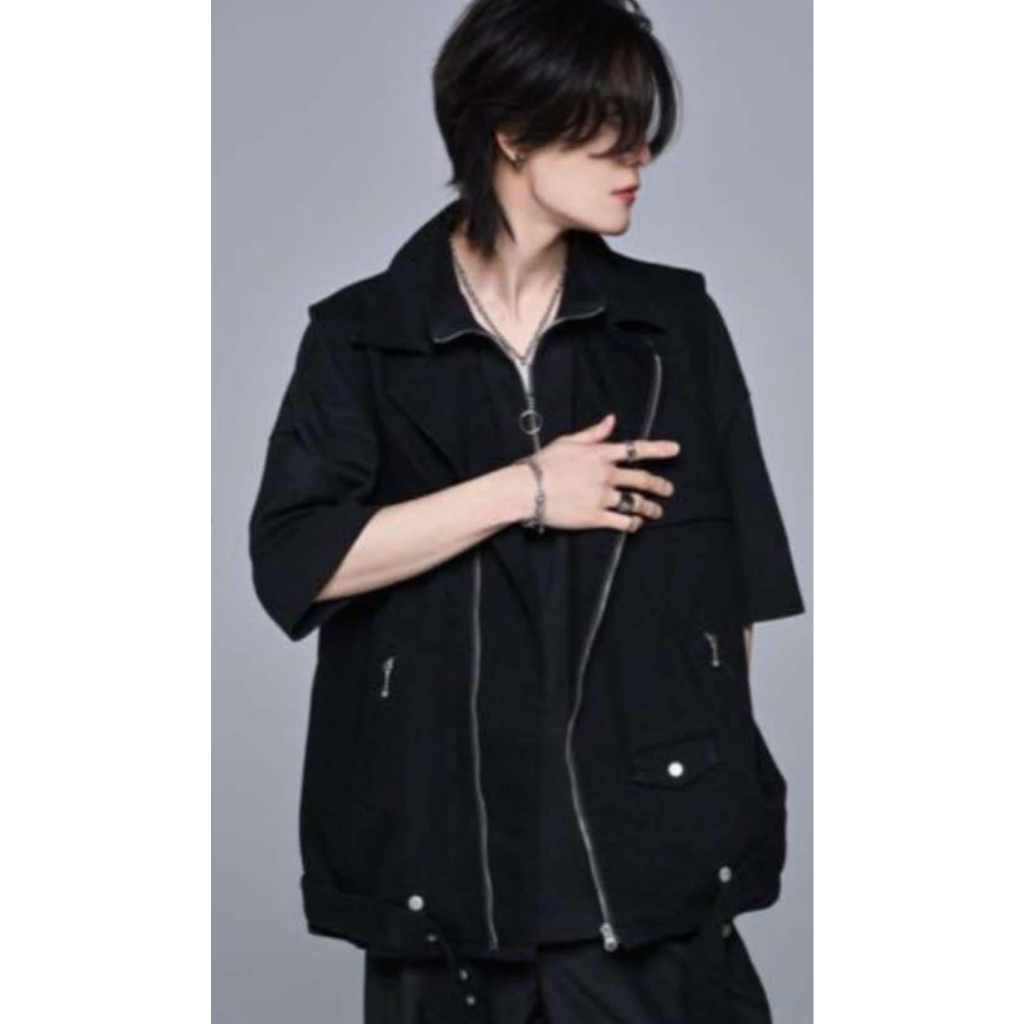 เสื้อกั๊ก ผ้ายีนส์ สีดำ แบรนด์ ADRER อกใหญ่ งานตัดป้าย