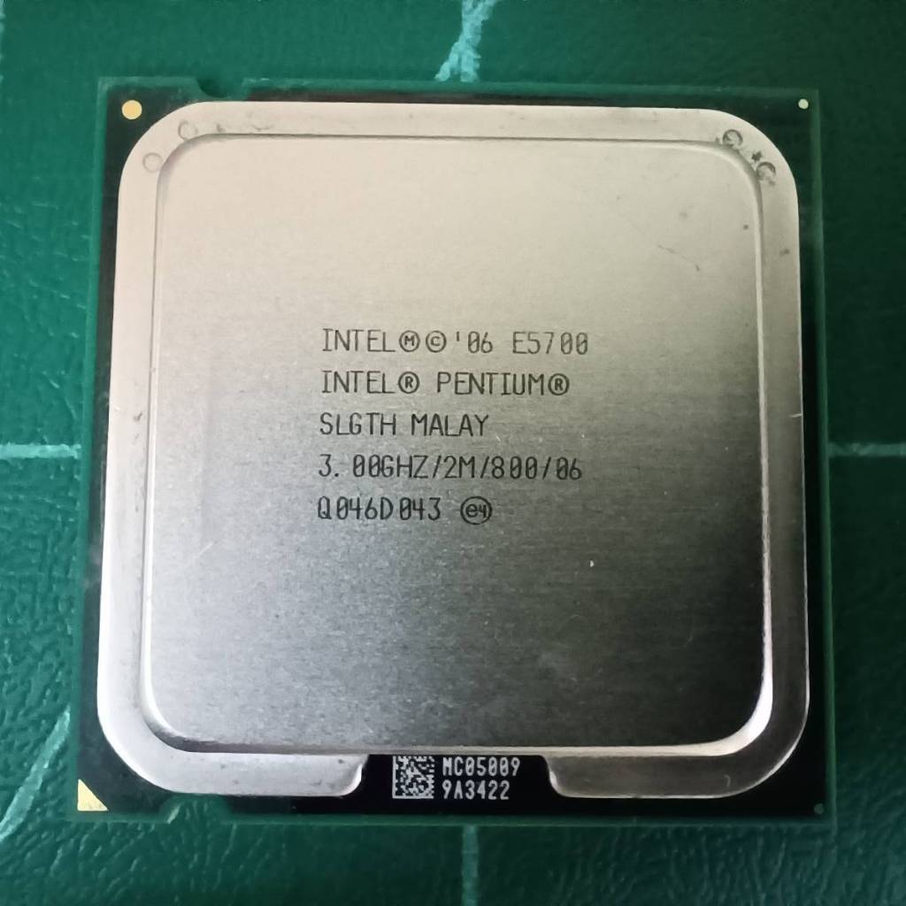 CPU Intel Pentium Dual Core E5700 ( Socket LGA775 )