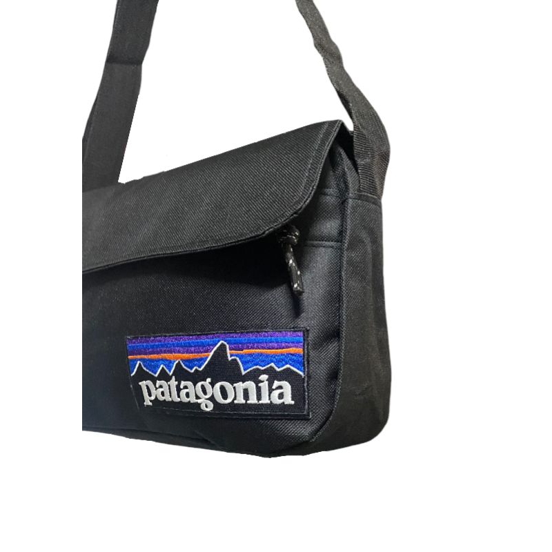 กระเป๋าสะพายข้าง Patagonia original (unisex) ทรงแมสเซนเจอร์