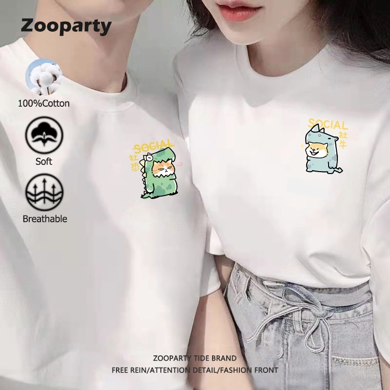 คู่รักเสื้อยืด SOCIAL แมวไดโนเสาร์ เสื้อยืดแขนสั้นพิมพ์ลายการ์ตูน 2025 ใหม่ ผ้าฝ้ายคอกลมส ไตล์ลำลอง ส่งเร็ว จัดส่งจากไทย