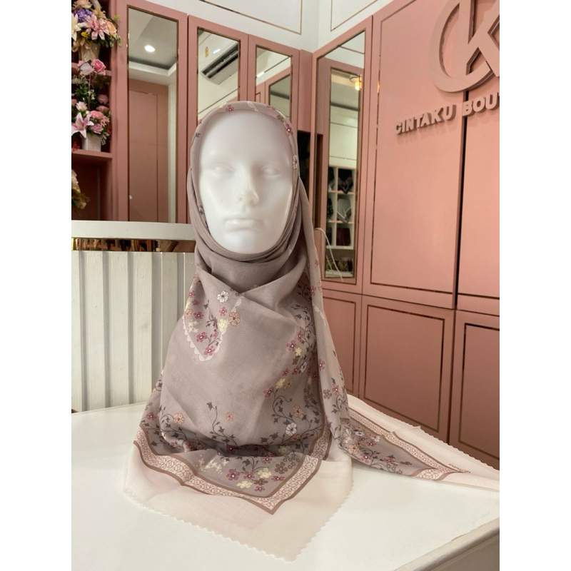 ฮีญาบFabulousหลาสกู ปลายตัดขอบ ✨💕🧸