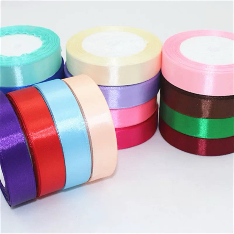 ริบบิ้นผ้าซาตินหน้ากว้าง2.5cmยาว25หลา สินค้าพร้อมส่งถ่ายจากงานจริง