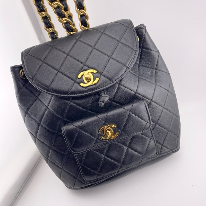 Chanel Vintage Duma Backpack จากร้านวินเทจมือสองเกาหลี