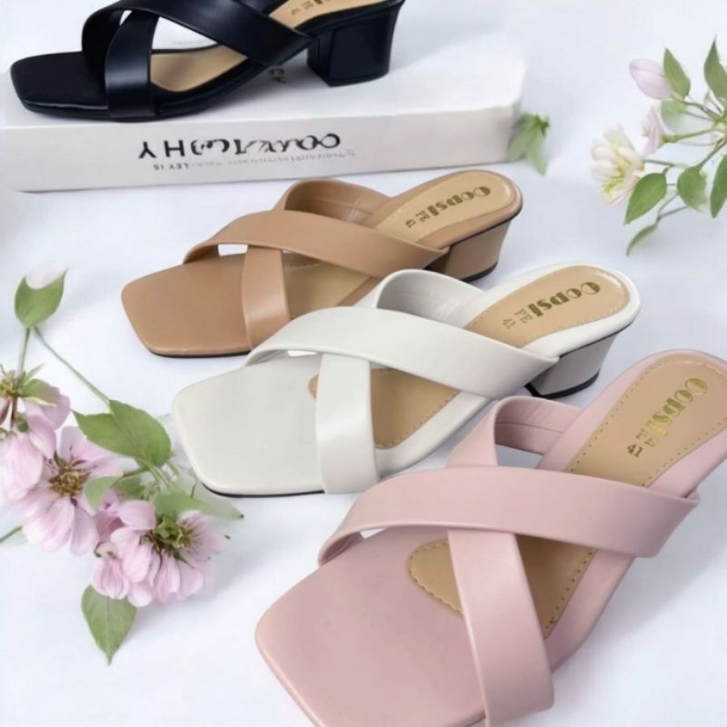 รองเท้าแฟชั่น ไซส์ 36 - 45 BIGSIZE แบบสวม มีส้น 2 นิ้ว มีไซด์เล็ก ไซด์ใหญ่ สำหรับสาวเท้าอวบอ้วน ใส่สวย เก๋ มั่นใจคะ