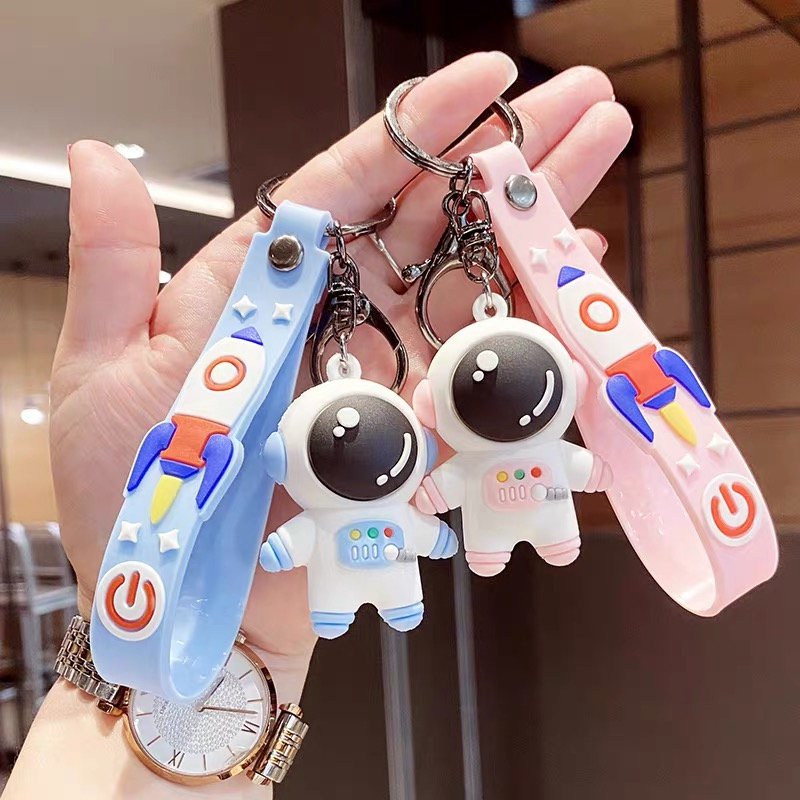 พร้อมส่ง การ์ตูนสร้างสรรค์นักบินอวกาศ Keyfob น่ารักนักบินอวกาศน้อยพวงกุญแจกระเป๋าจี้อุปกรณ์เสริมของขวัญเล็ก ๆ น้อย ๆ