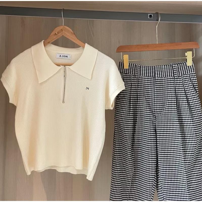 ส่งต่อเสื้อไหมพรมคอปก จากร้าน @2.10m_brand