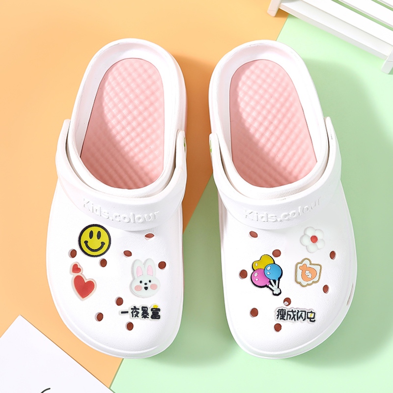 งานเข้าใหม่พร้อมจัดส่ง รองท้าแตะหัวโตรัดส้น งานสวยทรงดี พร้อมส่งให้เลือกหลากหลายสี ใครมองหารองเท้างานดีๆซักคู่ขอแนะนำเลย