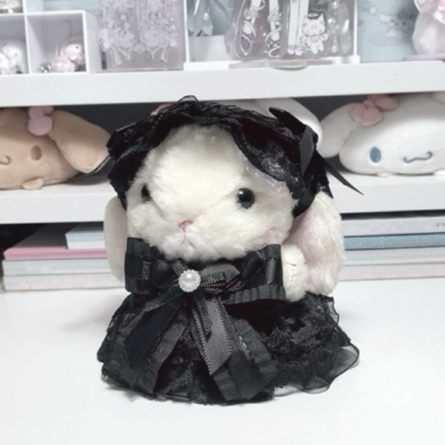 จัดส่ง1-3 วัน ชุดตุ๊กตา10cm ชุดโมเดล ลูกไม้ Gothic Coquette
