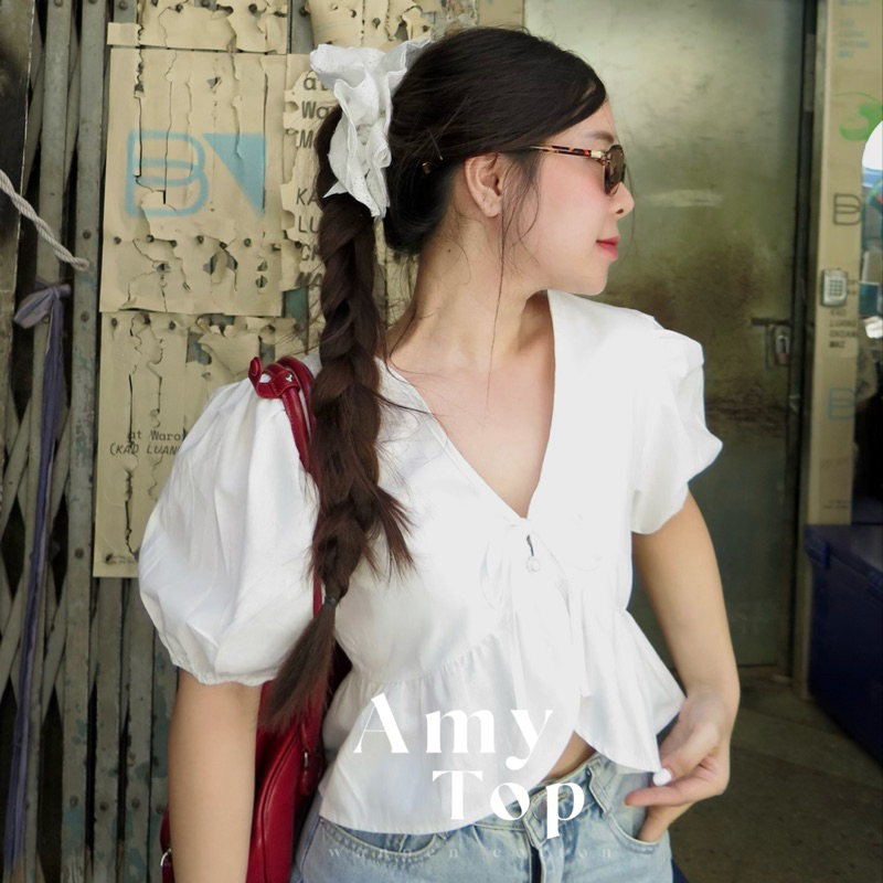 Amy top เสื้อแขนตุ๊กตาแต่งระบายโค้งผ้าฝ้ายลินิน เสื้อทรงน่ารักใส่ได้ทุกวัน everyday look