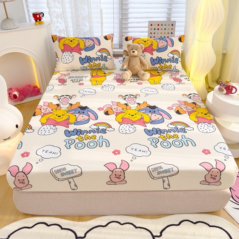 พร้อมส่ง ชุดผ้าปูที่นอนลายการ์ตูน  + ปอกหมอน 2 ใบ  ขนาด 6 ฟุต