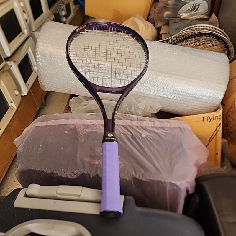 ไม้เทนนิสยี่ห้อ DUNLOP รุ่น POWER FLEX 95