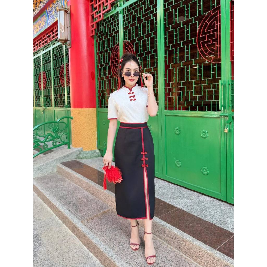 กี่เพ้าป้าย Valley Girl  size L  xl