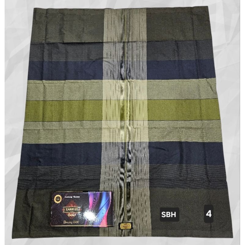 Sarong for men's ผ้าถุงผู้ชาย ผ้าโสร่งอินโดนีเซีย ตรา AL HILAL/Zamrud Gold ขนาด มาตรฐาน