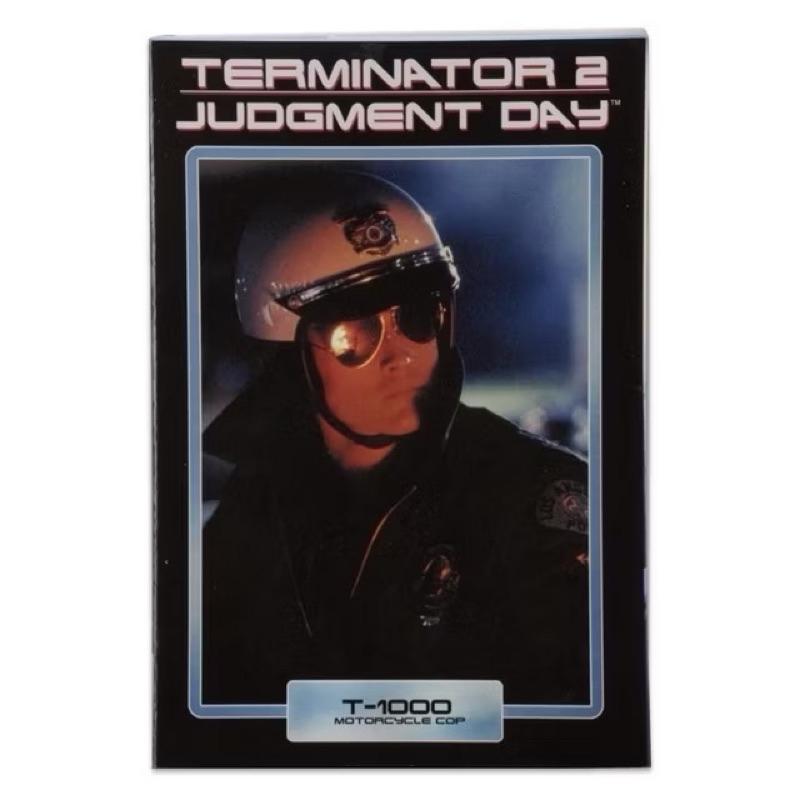 NEACA Terminator 2 (Judgment Day) Ultimate T-1000 Motorcycle Cop Action Figure 28 cm