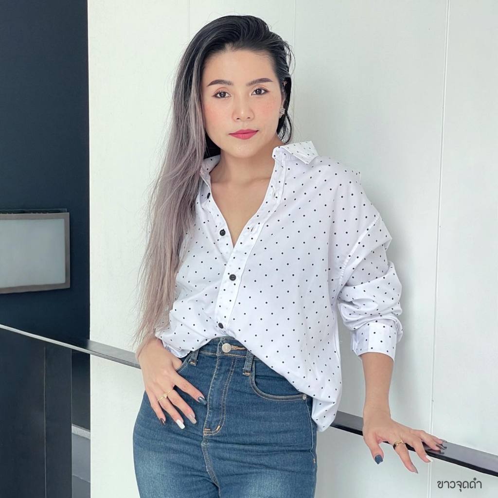 Takayay Brand เสื้อเชิ๊ต ผ้าคอตตอน สีขาวจุดดำ  36-54 นิ้ว เสื้อเชิ้ตลายจุด เสื้อเชิ้ตสีขาว