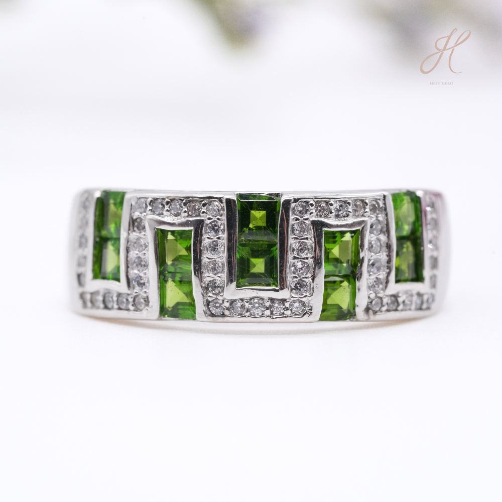 "แหวนกรีนโคมปริ้นเซสประดับCZ-Green Lantern Princess Ring"