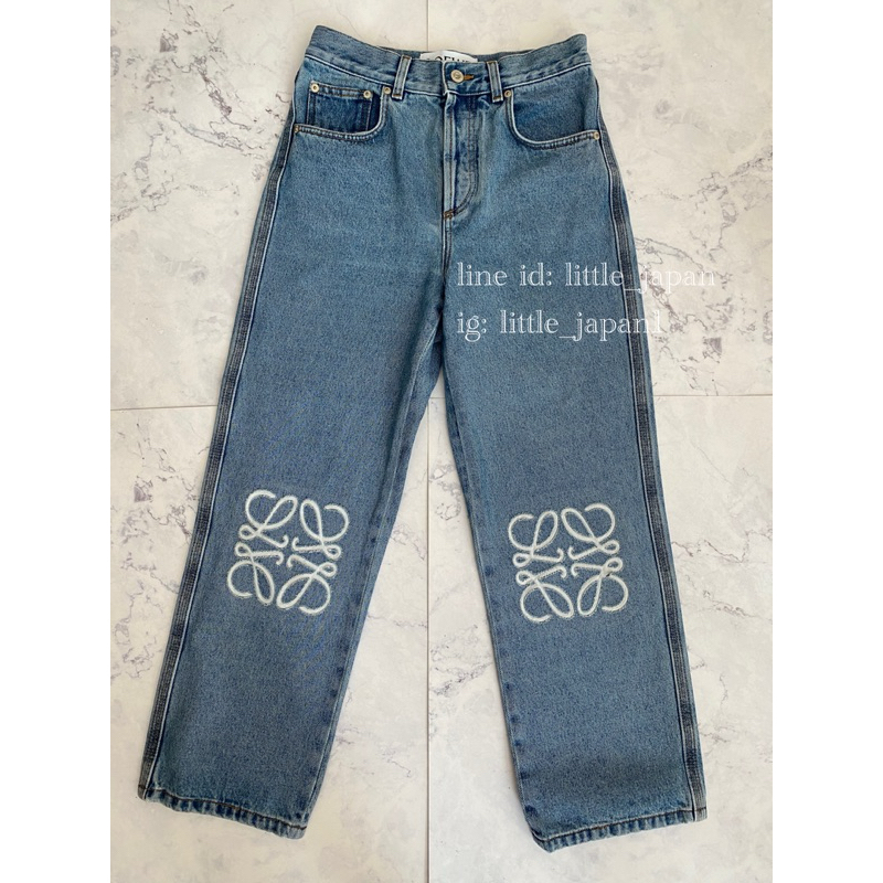 พร้อมส่ง กางเกงยีนส์Loewe cropped
