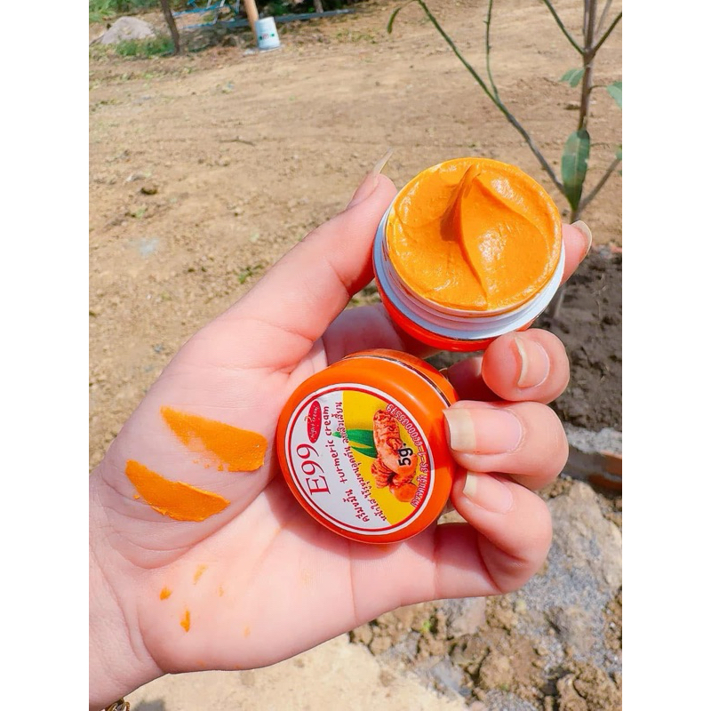 ครีมบำรุงผิวหน้าขมิ้นE 99