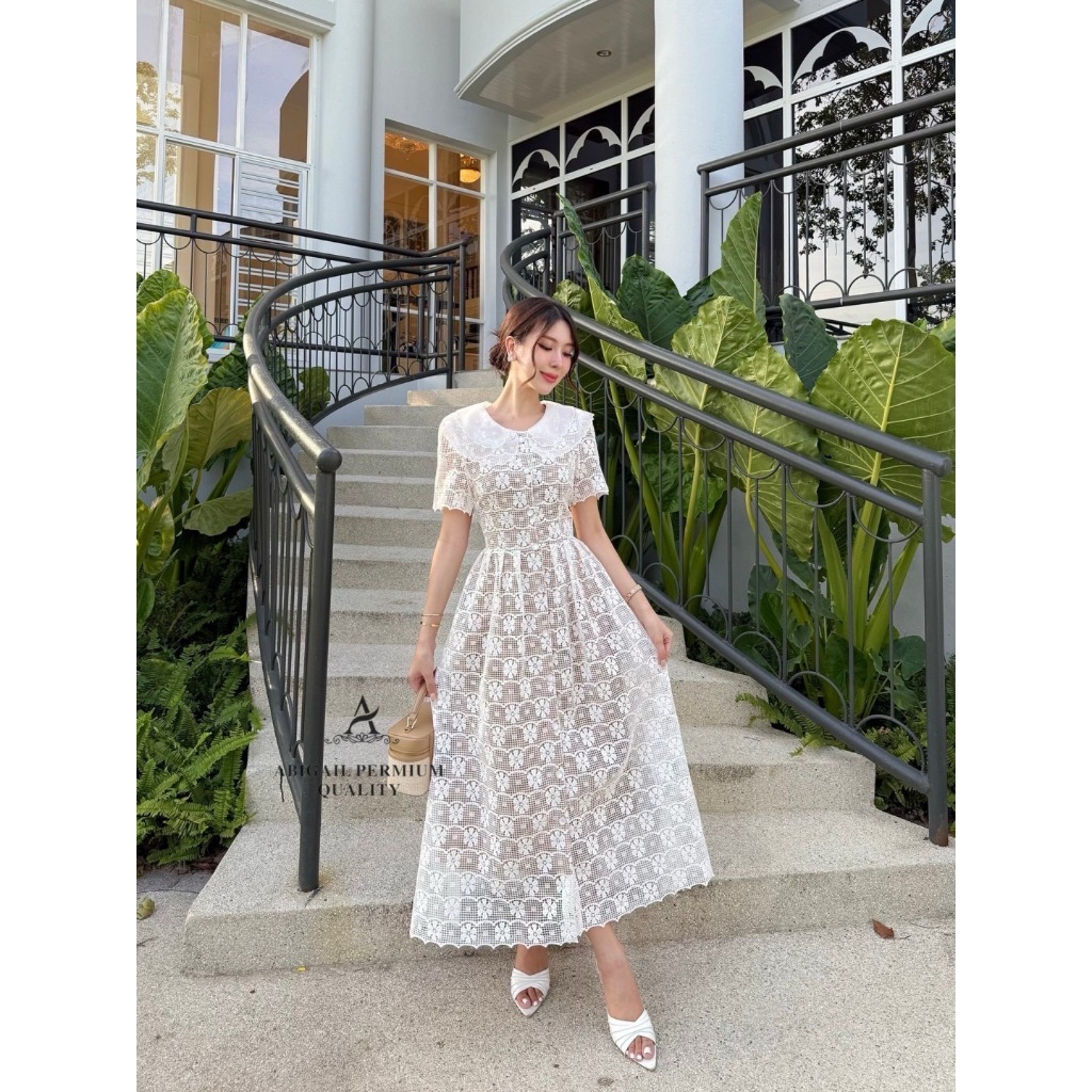 ABIGAIL BRAND ABG177 ชุดเดรสยาวผ้าลูกไม้ฉลุ