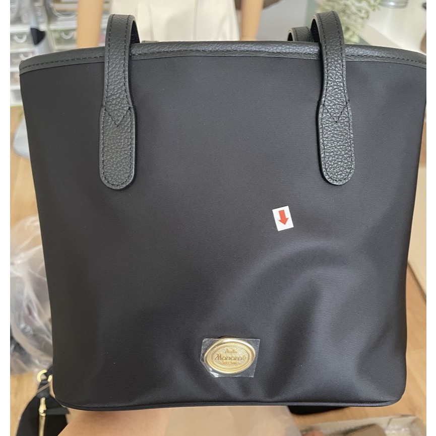 [เกรด B] FAVE TOTE BAG  8 นิ้ว ผ้าไนลอน สายหนังวัวแท้, กระเป๋าโท้ท ปากปิดแม่เหล็ก MONOME