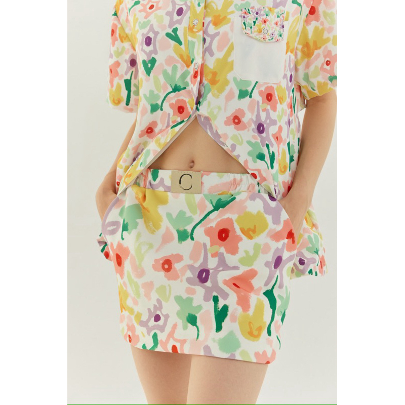 Chita studio-nadine floral print - Skirt กระโปรงเอวยางยืดมีสองขนาด s/m L/xl