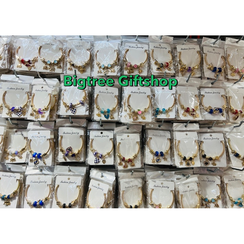 💥พร้อมส่ง💥สร้อยข้อมือ กำไลข้อมือ[สีทอง]ลายแฟชั่นน่ารักคละลาย1โหล12ชิ้น